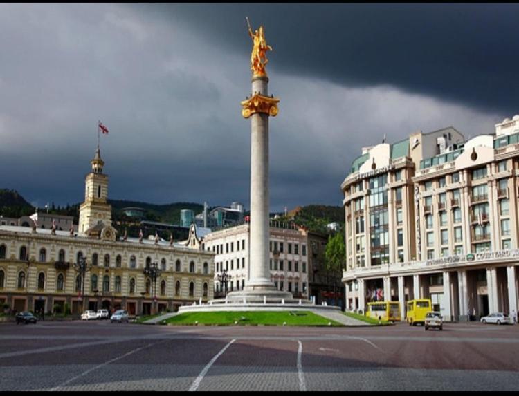 Rustaveli Apartment City Centre Tiflis Exterior foto